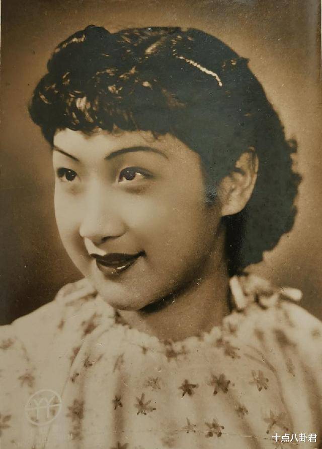 周曼华:1941年《金粉世家》女主角,长得像成龙,曾被列入汉奸名单,91岁