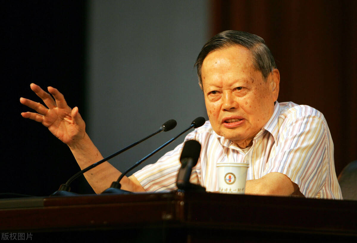 并称其为:几百年难得一见的书画大师!