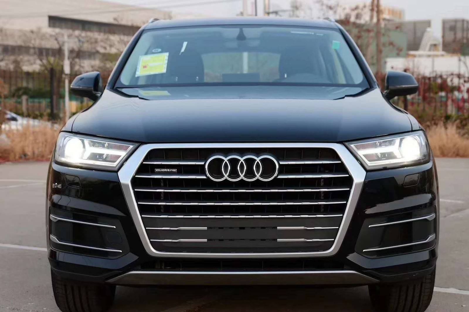 20款奥迪q7豪华越野现车性能卓越独具魅力