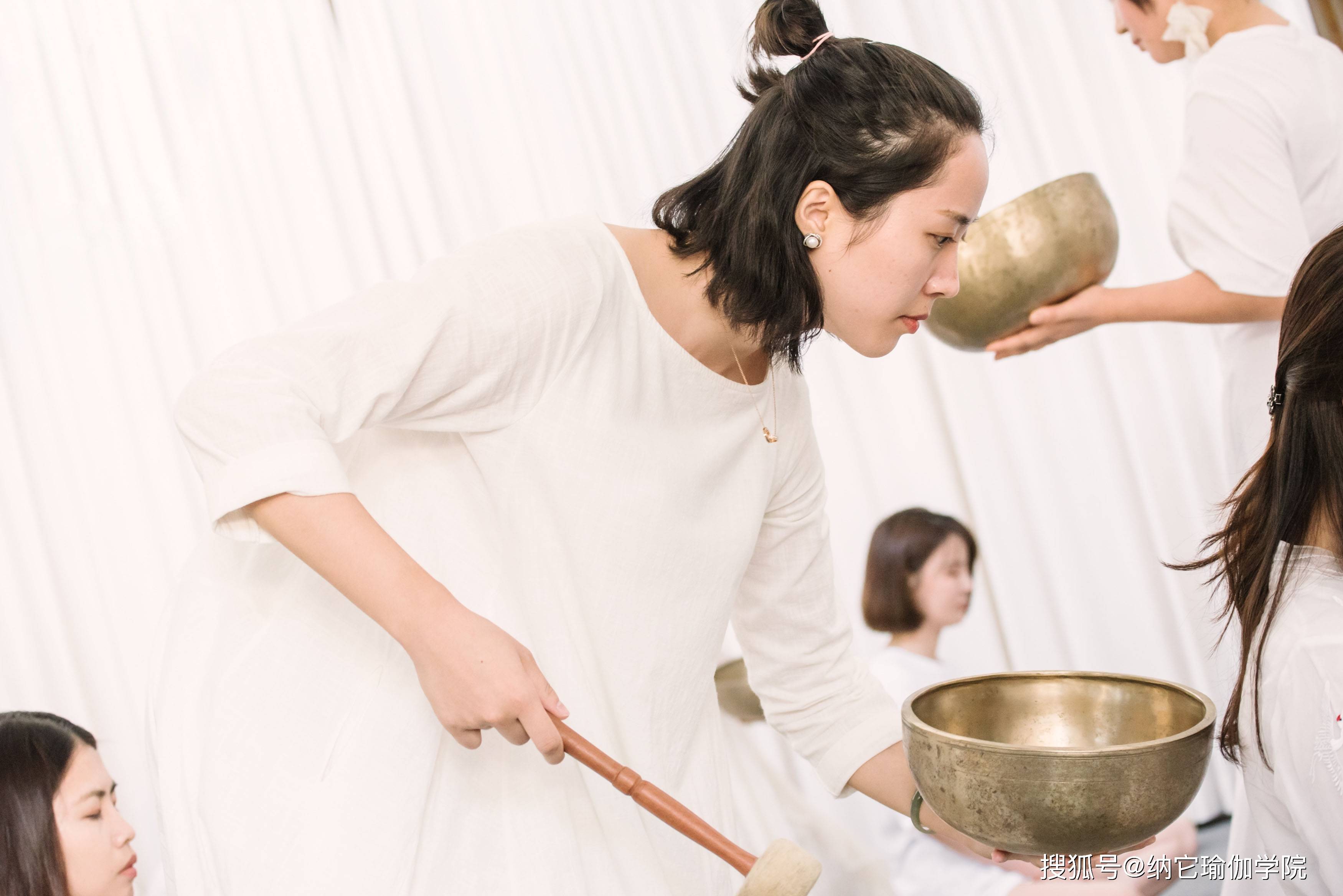 这位改变人生的佛山瑜伽老师说:"投资自己,是女人走向独立的必修课程"