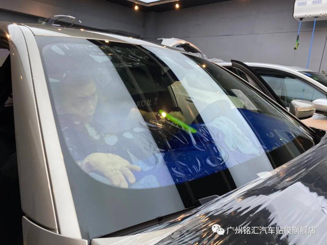 宝马525|杜邦dp-70顶级金属前挡 dp-40顶级金属膜 铭汇汽车贴膜