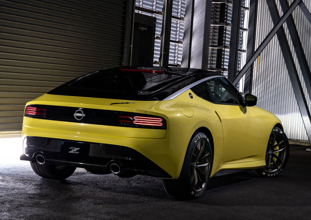 日产z proto外观:致敬过去与挑战未来