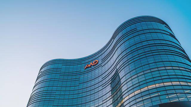 国内顶级汽车建筑超越国外的汽车博物馆全球最大展厅深圳澳康达