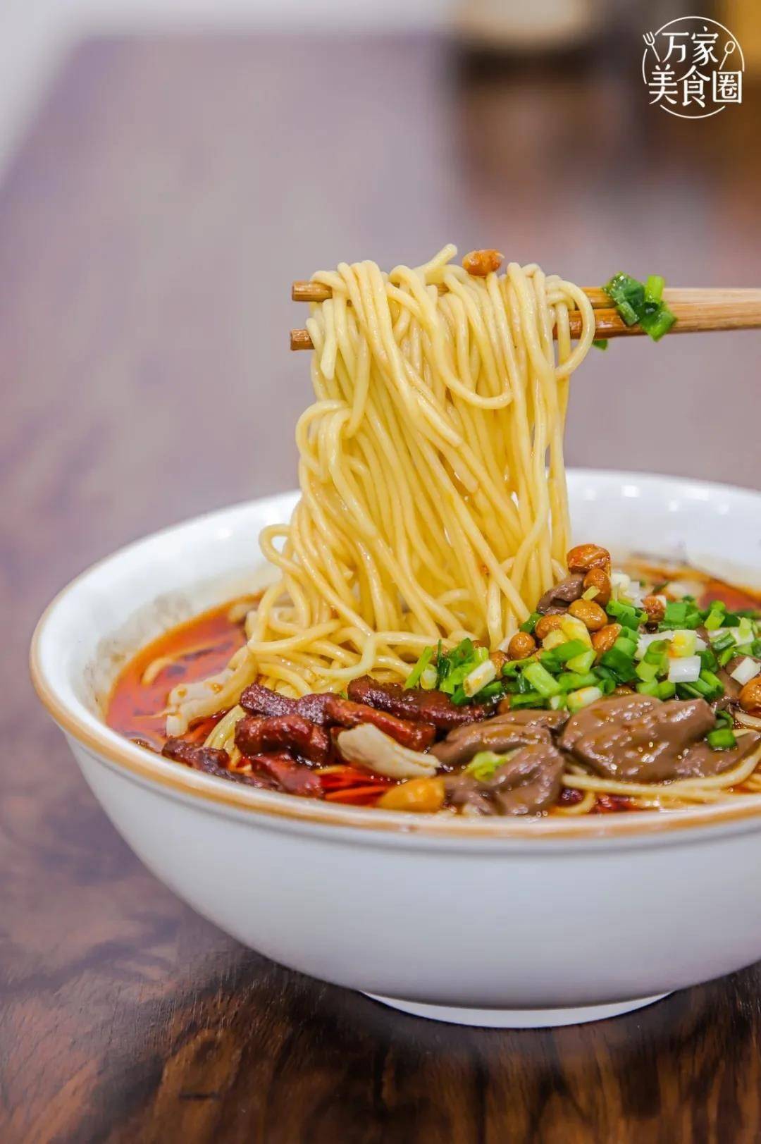 合肥上班族私藏的贵州肠旺面 曾一天疯卖900碗!