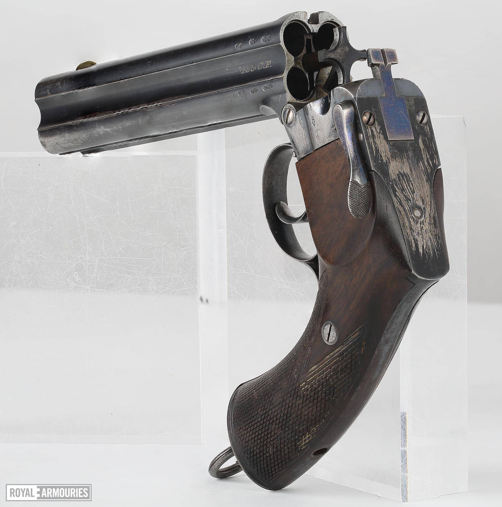 四管大口径狩猎手枪战地一里的howdah手枪到底是什么玩意