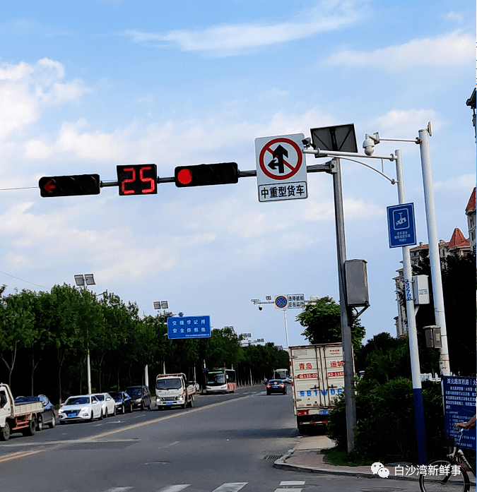 白沙湾路,白沙河路,云河路等路段已安装禁行中重型货车标志,禁止中