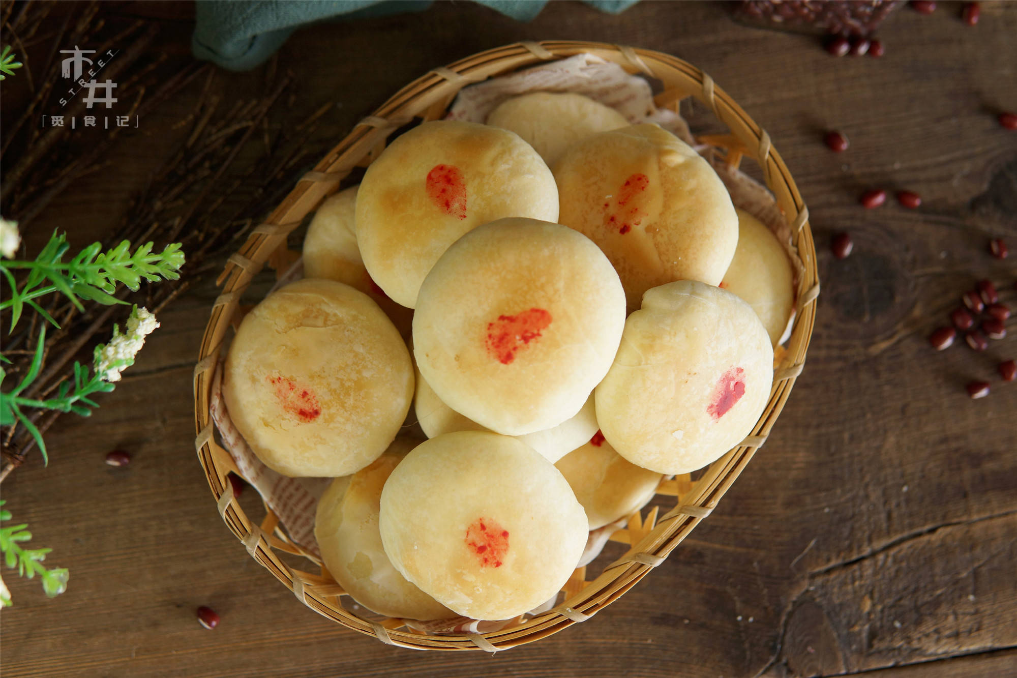 酥皮月饼怎么做?不用模具特别简单,中秋节在家自己做,酥香好吃