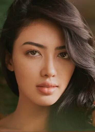 混血美人专区里的各国混血女孩,一个个过分好看了吧!