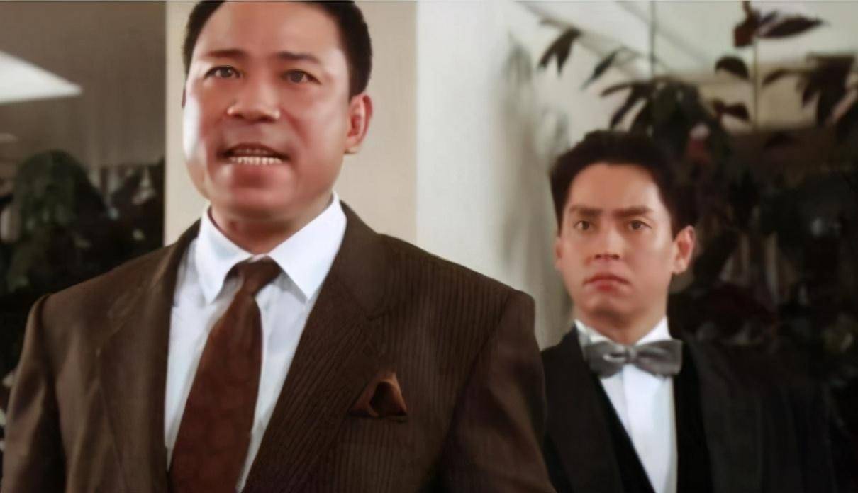 李连杰配角雷老虎坐轮椅现身,单身一辈子无儿女,财产无人继承