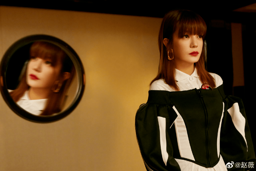 甩掉债务男,拥抱小鲜肉了?