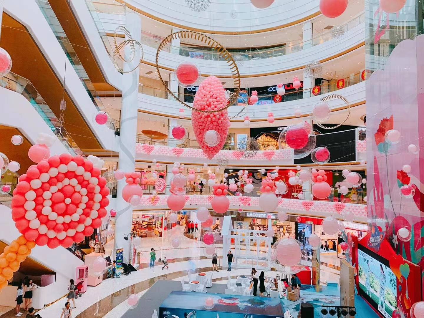 深圳气球公司气球布置商业美陈气球大型展会