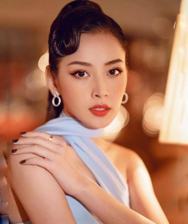 这妹子头顶"越南版杨幂""越南版柳岩"头衔,还撞脸angelababy,集百家之