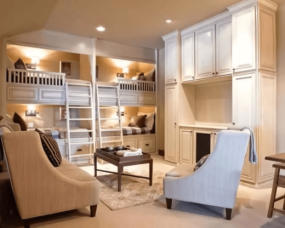 只要分数高,拿钱不多却能住的高档!(点击查看:中国最美高校宿舍盘点.