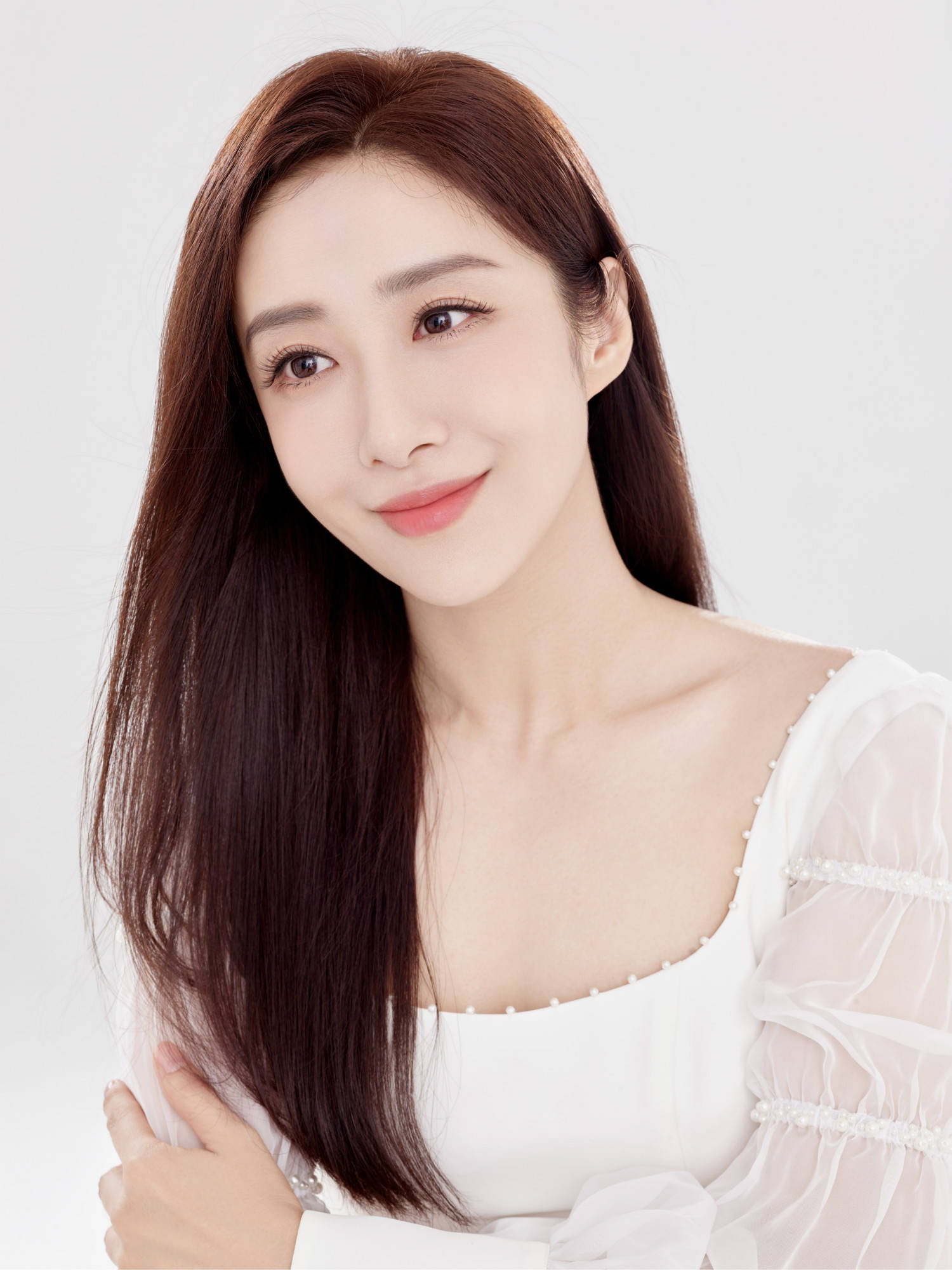 ω?)ノ- ( ゜- ゜)つロ