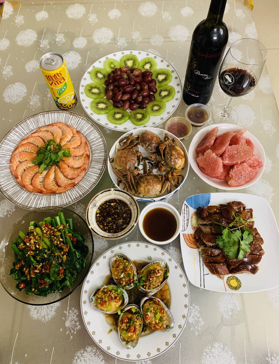 各地网友晒中秋晚饭有的丰盛有的讲究看到最后一个心酸了