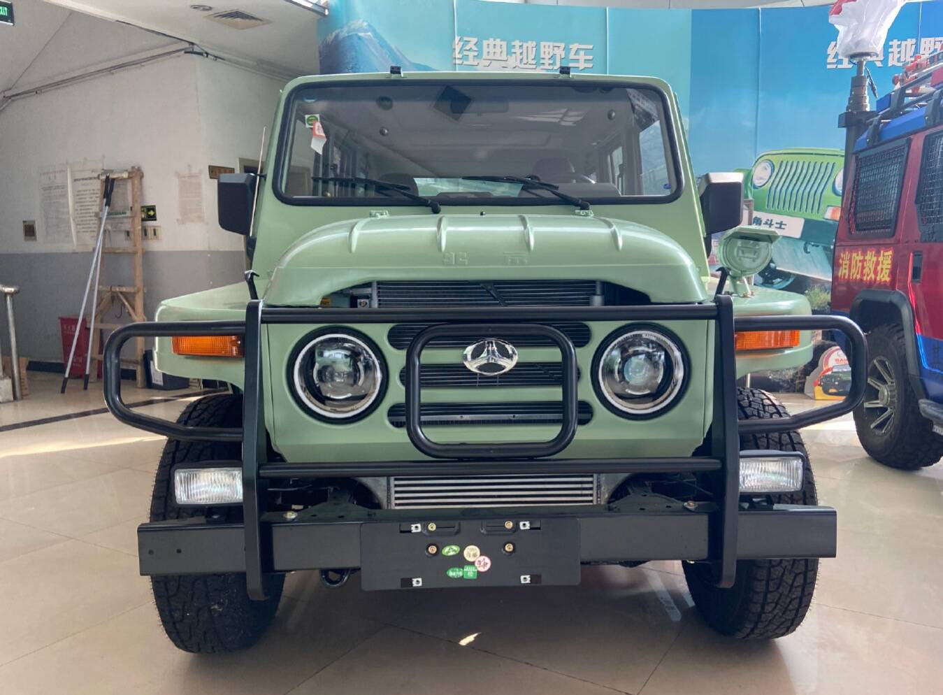 新款北汽bj212曝光!芳草绿车身 硬顶,2.