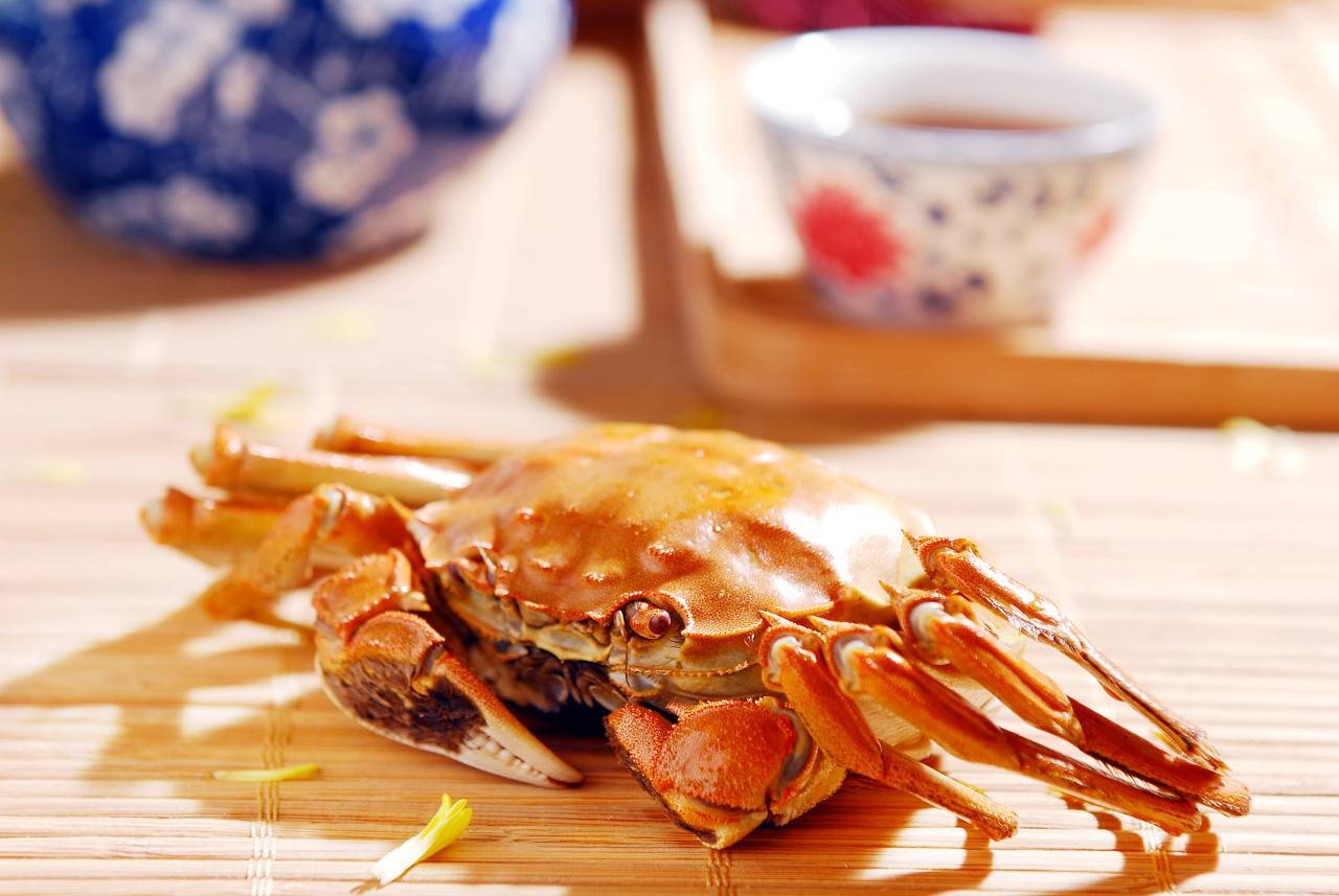 菊黄蟹肥秋正浓清蒸大闸蟹