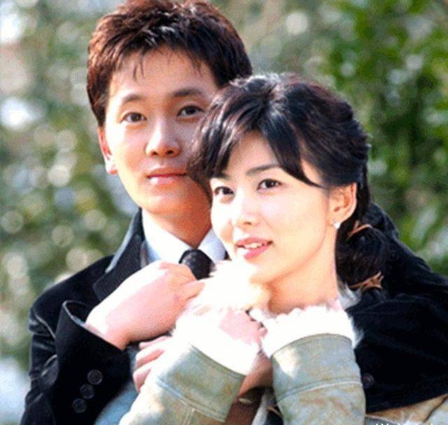 李秉宪和宋慧乔成了一对,男二池城和女二朴帅眉也成了一对