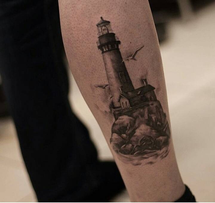 上海由龙纹身灯塔纹身图案欣赏
