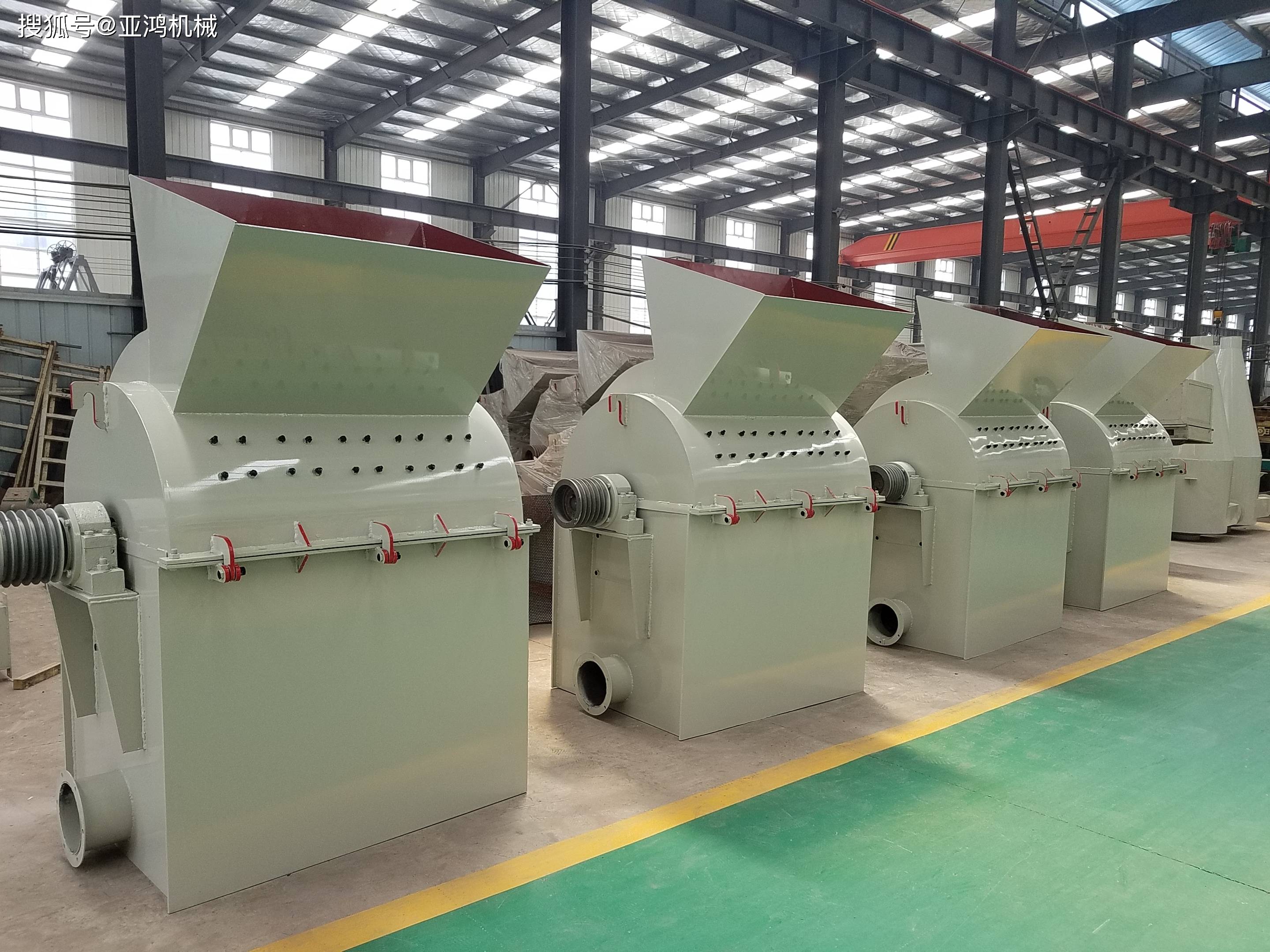 怎样去选择多功能木材粉碎机设备