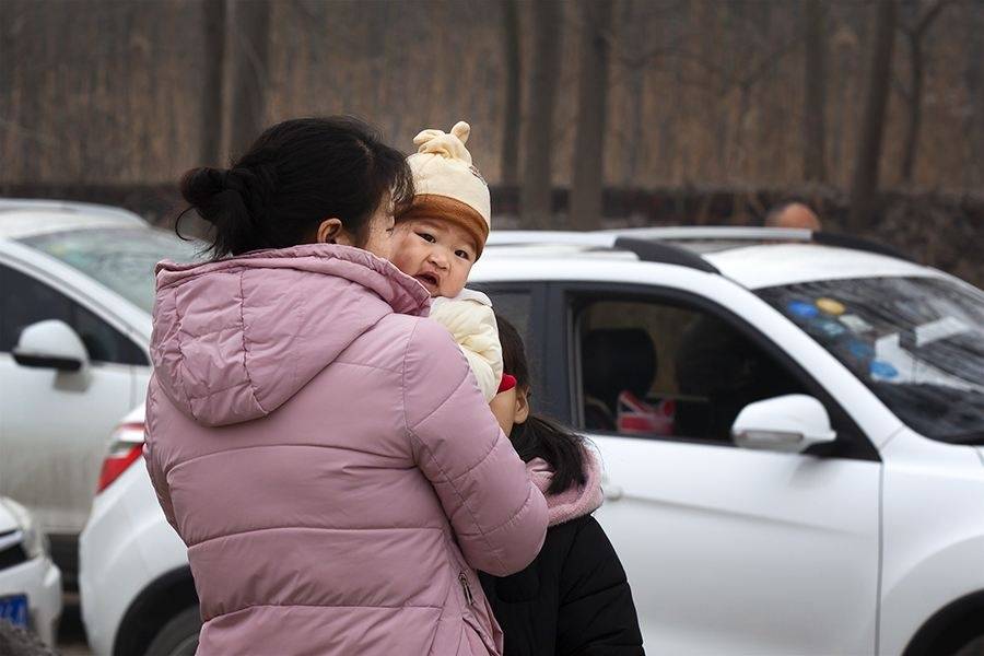 生完孩子以后,多久可以回娘家?答案有两种,可能跟你想的不一样