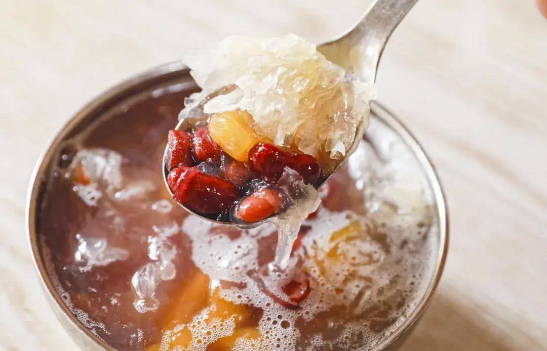 30多年过去了,这碗石花膏依然是泉州人私心安利的top1