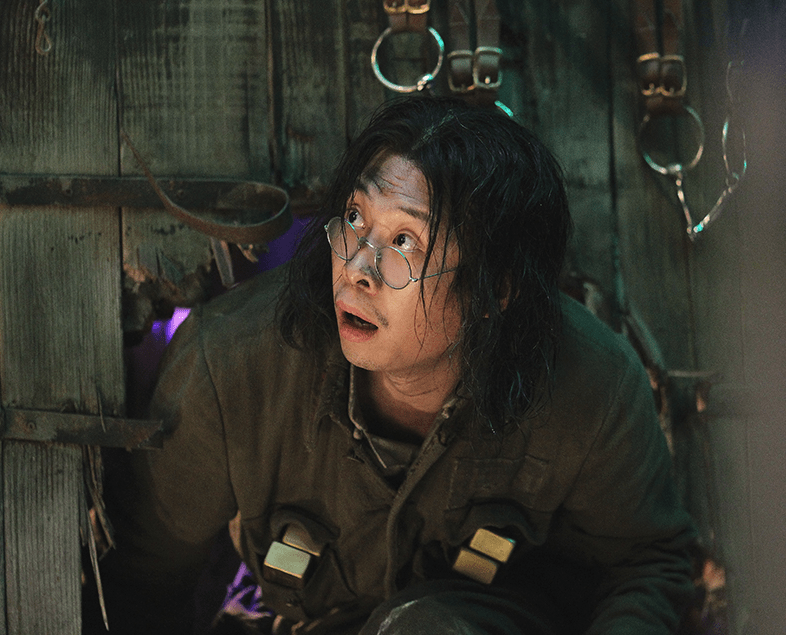 狂揽30亿票房的《八佰》,它配得上今年最优秀华语电影的殊荣_管虎