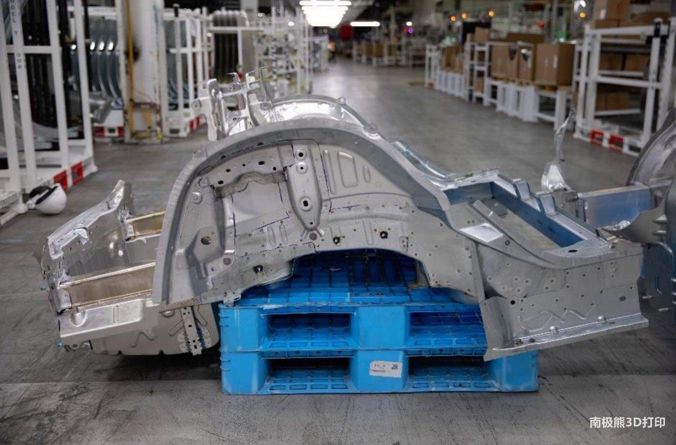 70个汽车零件优化成一个特斯拉将规模应用3d打印技术