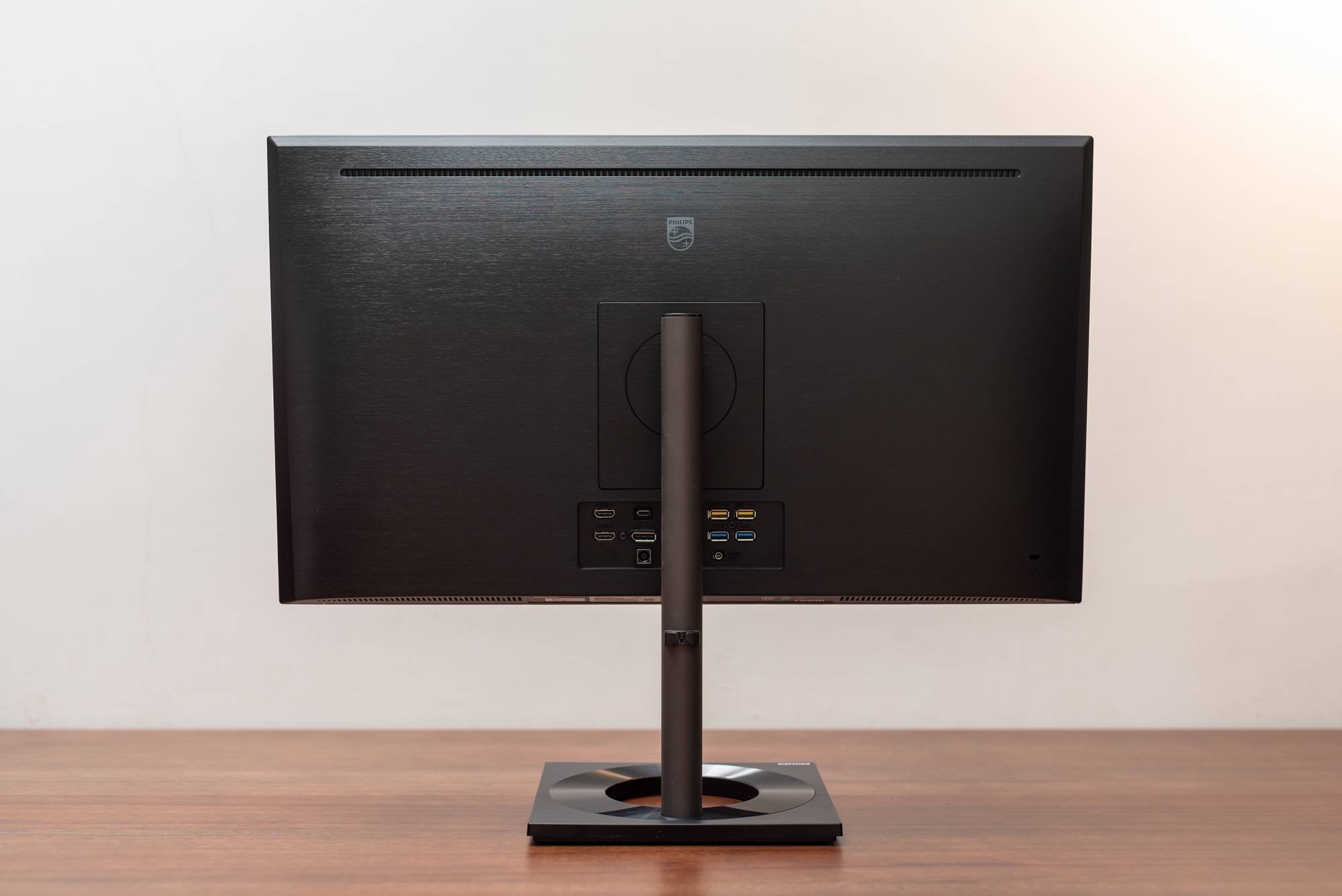 在告别边框的路上飞利浦版全面屏显示器279c9