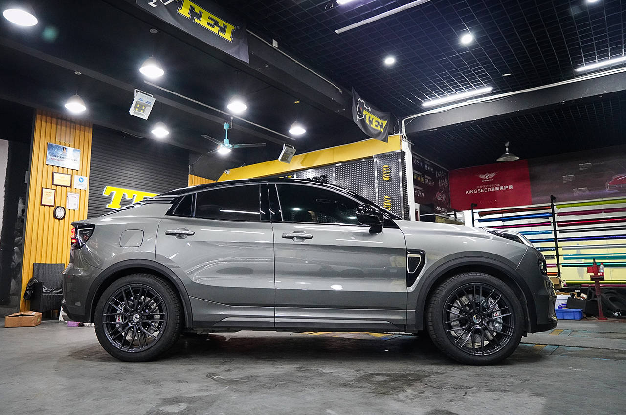 领克05改装tei刹车卡钳案例