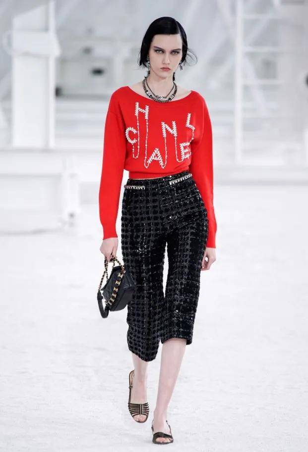 巴黎时装周chanel香奈儿2021春夏时装秀