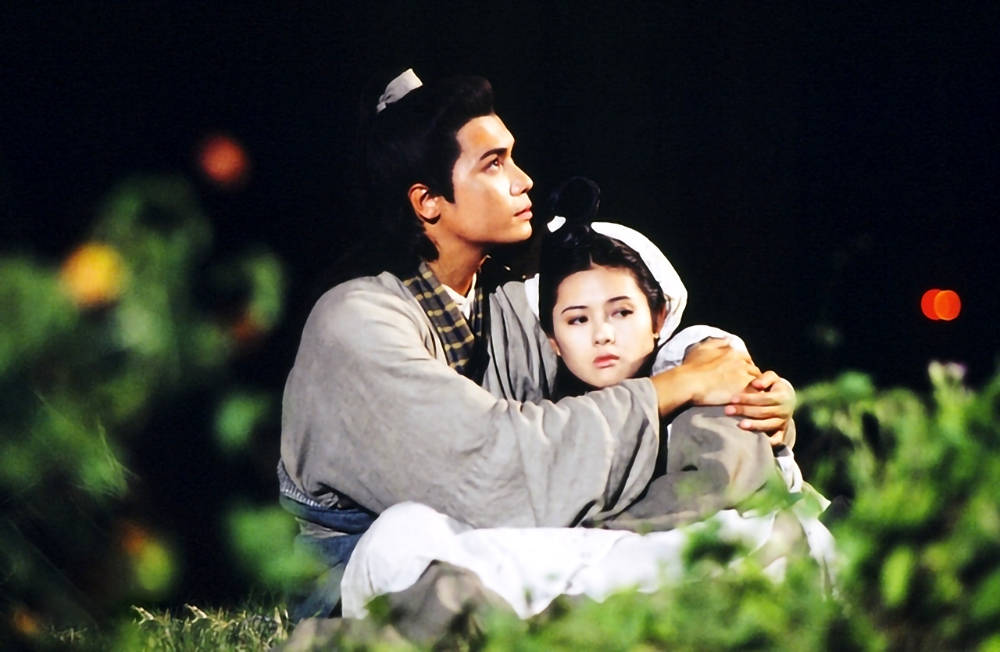 凤却刎颈自尽……故事基本上三段式,龙凤店和龙门客栈的两部分很嚎创