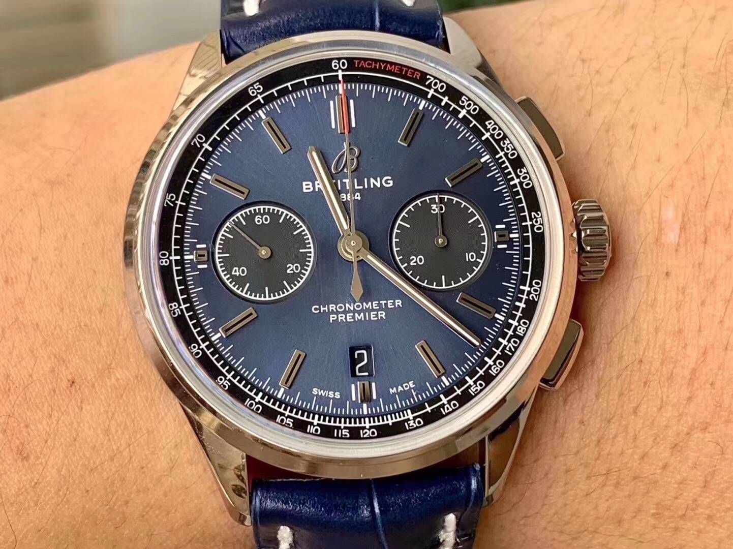 大c论表:不黑不吹,gf百年灵璞雅b01计时腕表优缺点_手机搜狐网