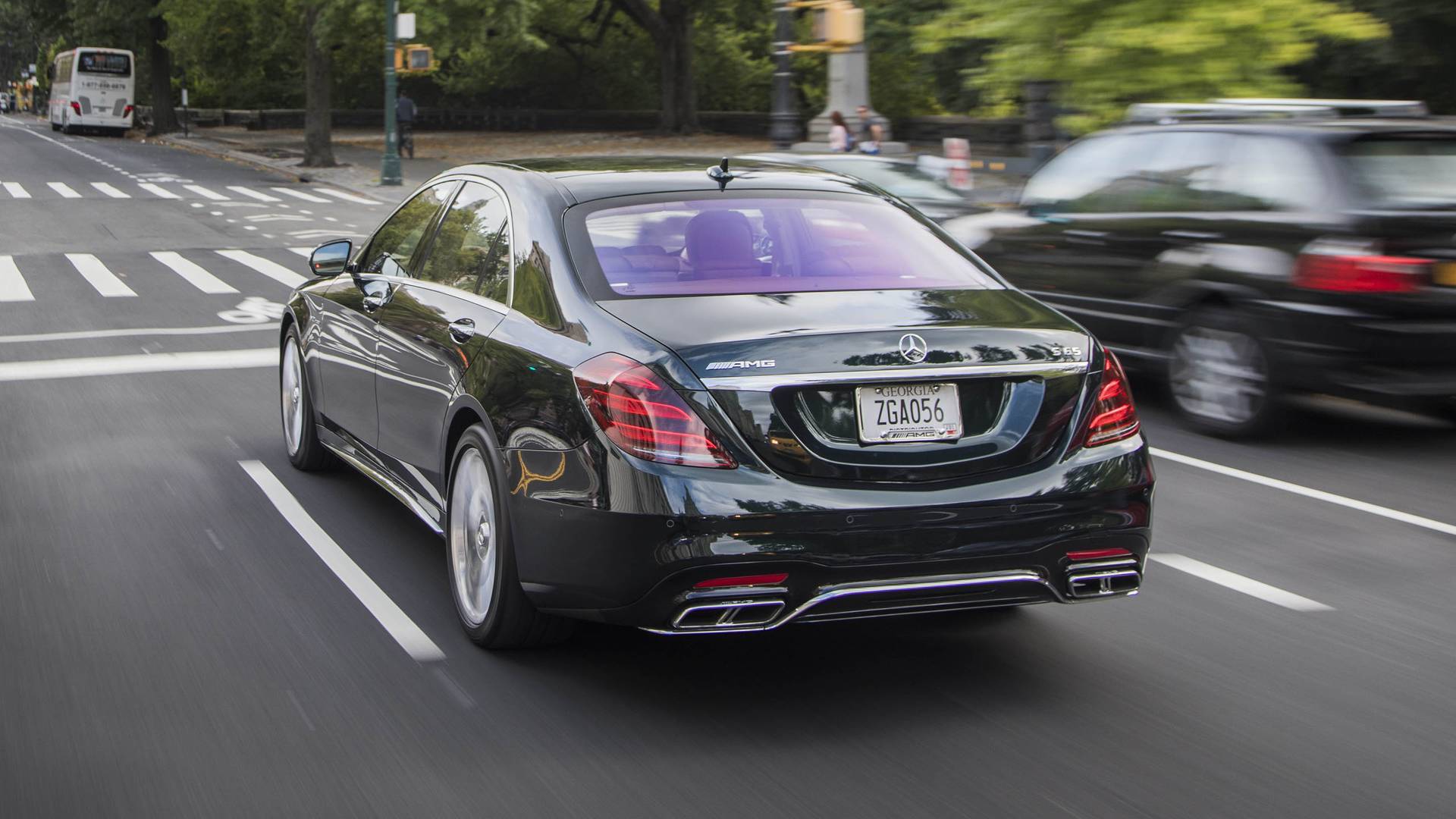 目前bba三家的巅峰之作宝马m760li奔驰s65才是王者