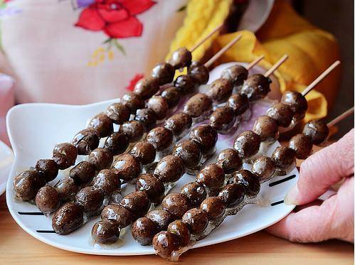 山药吃一段,留一段,扔在花盆里,结出满盆山药豆,串成糖葫芦_手机搜狐