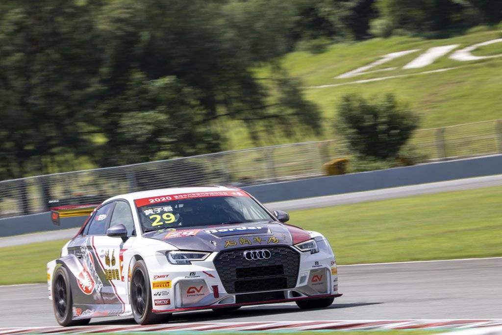 奥迪r8lmsgt3参加中国耐力锦标赛决赛