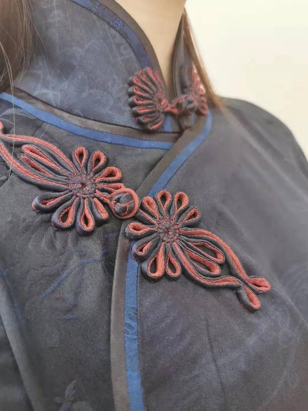 摇曳上了千年的中国符号——“盘扣”篇_服饰