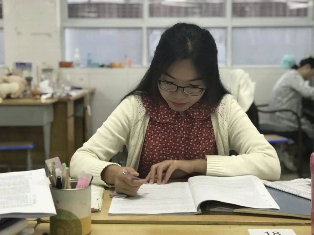 原创你认识他们吗南阳二中高二年级英语组老师集体曝光