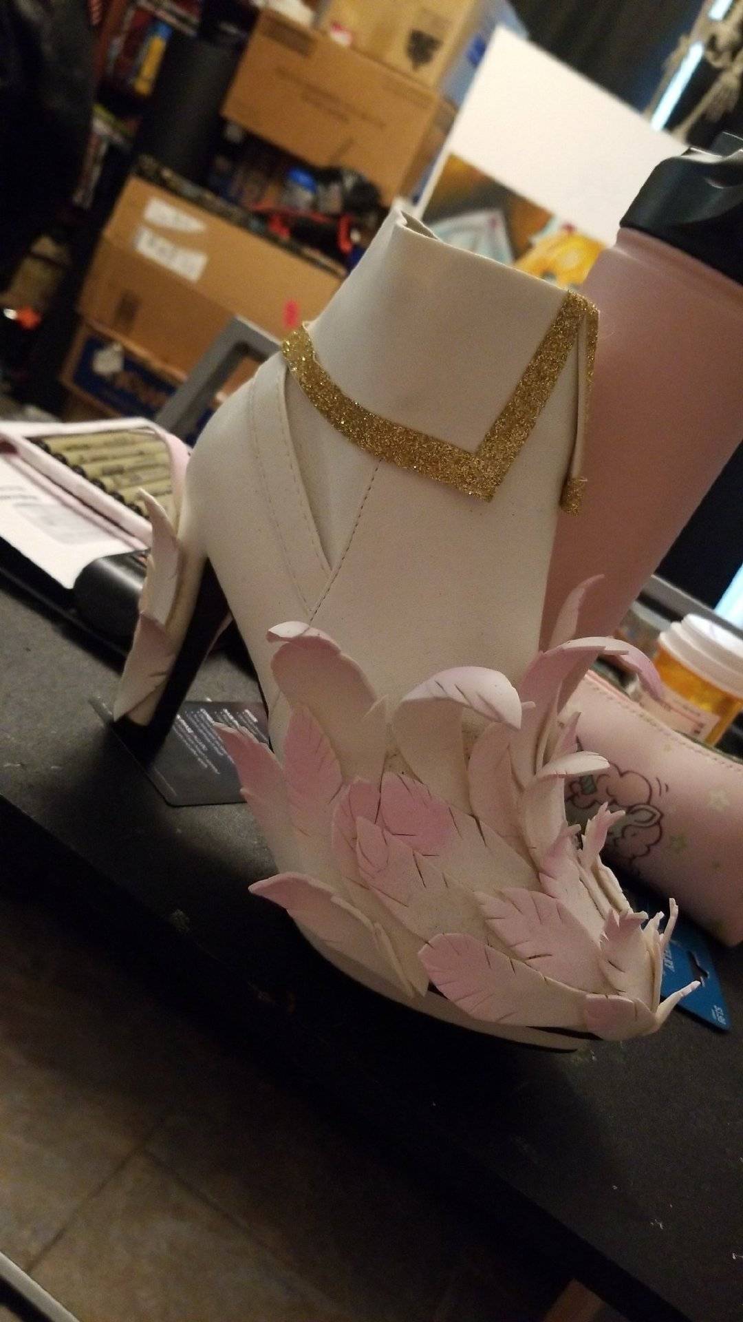 外国网友手工缝制天女兽cos服原以为是破布没想到试穿惊艳