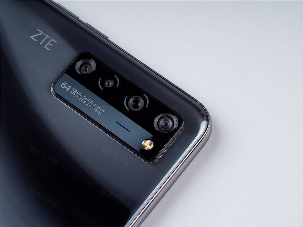 丝路西去佛教东进带着中兴天机axon205g行摄河西走廊