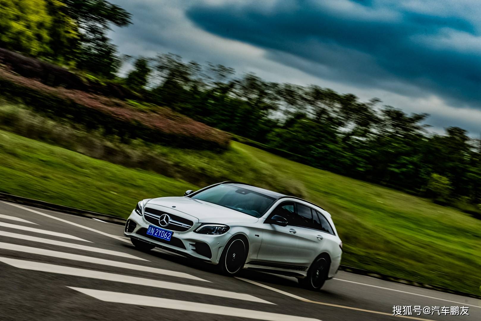 旅行车的内心也有野兽 实拍奔驰amg c43旅行版