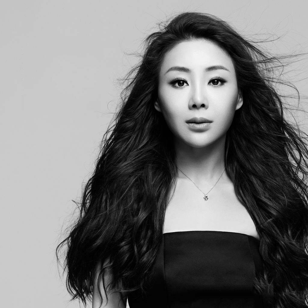 亲自曝光丈夫出轨美女硕士4年,歌手王筝:忍无可忍,无需再忍!