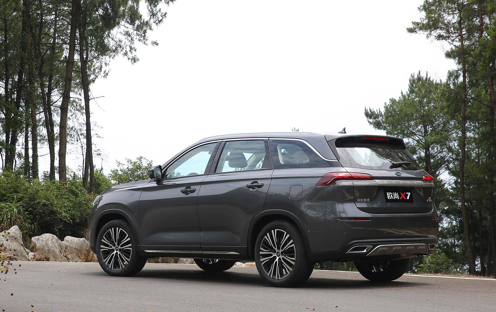 长安欧尚x7雄起标配十佳引擎看销量就知不简单h6深感担忧