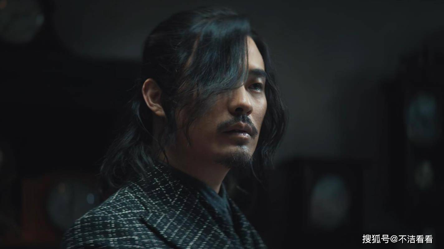 苏文谦是善良之人,同时也是爱国之人,与池铁城成为