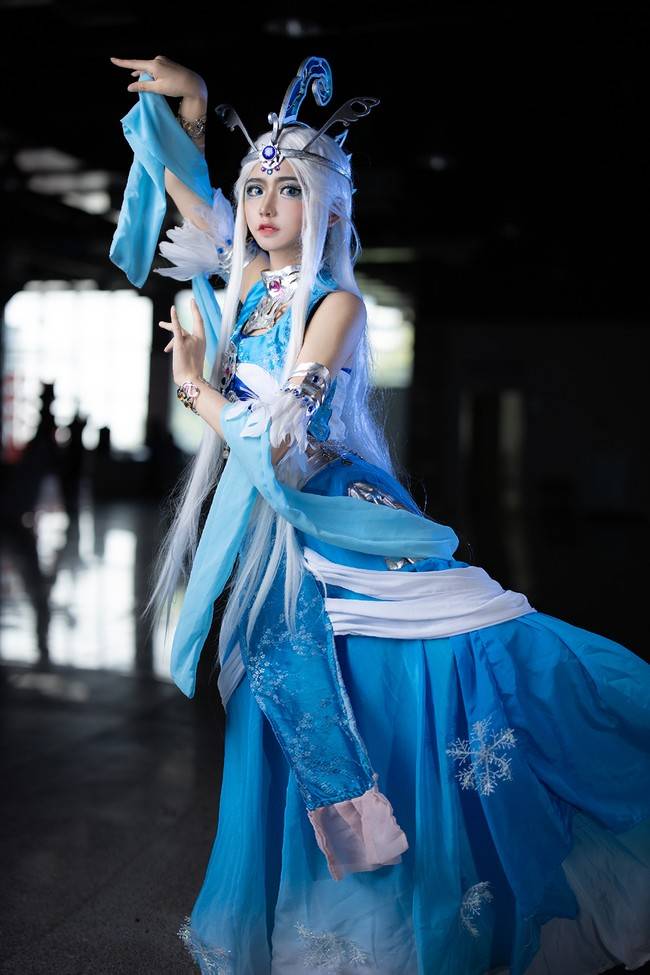 cos:秦时明月雪女,漫展返图_手机搜狐网