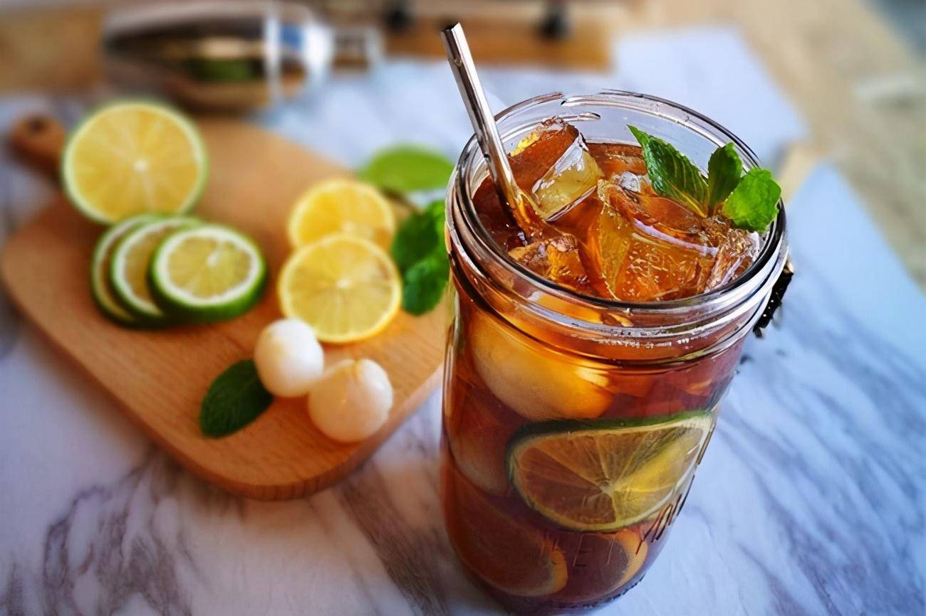 柠檬红茶味的茶π喝起来有股药味,怎么泡柠檬红茶比较好喝?