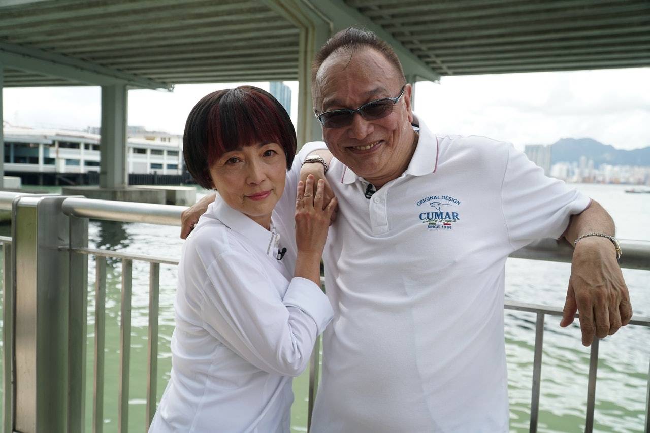 曹查理再度谈近况11月将在内地登台捞金3个月可赚百万