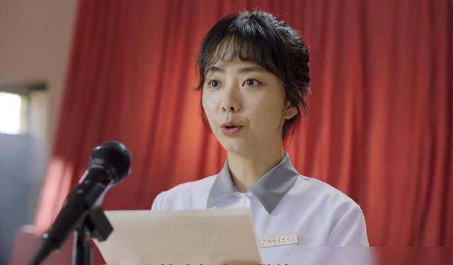 导演赞《麻洋街》马晓晓演得好,几次请谭松韵没请动,原因让人笑翻