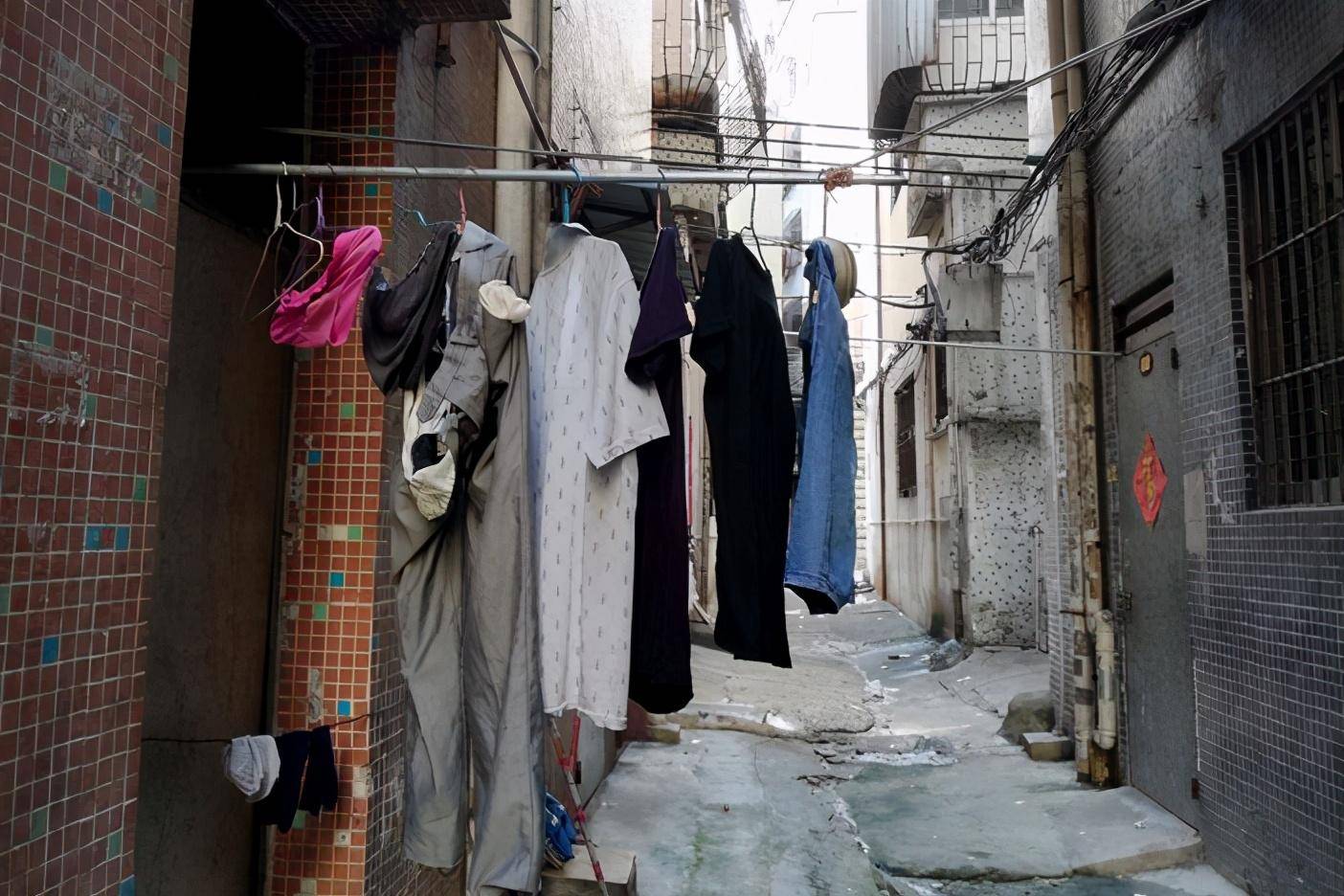 东莞有一城中村,距cbd咫尺之遥,却是无数外来人的"温柔乡"_手机搜狐网