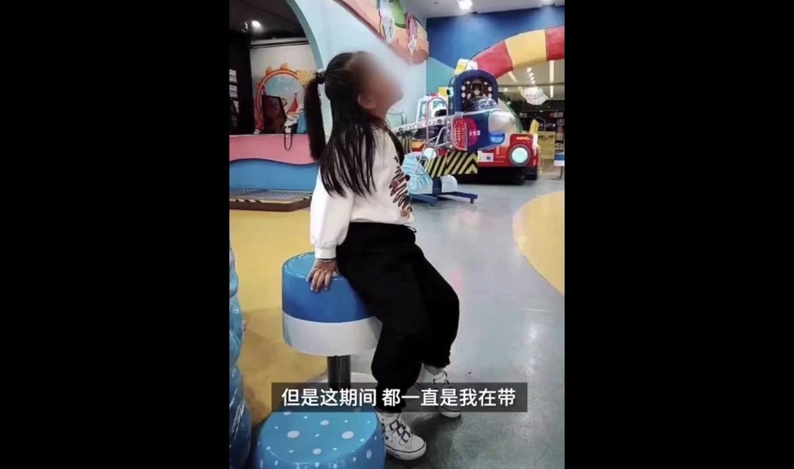 抚顺6岁女童遭亲妈及其男友疯狂虐待外婆手段太残忍该判死刑